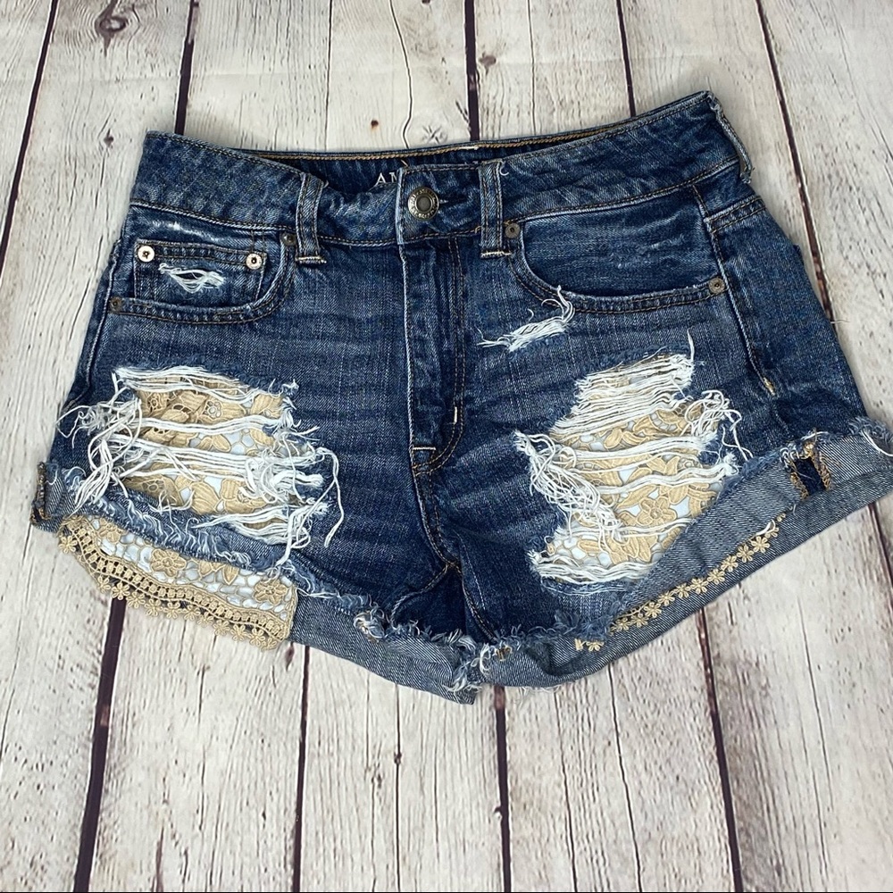 AMERICAN EAGLE Distressed Jean Shorts